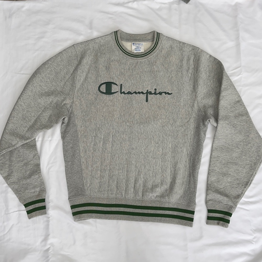 Champion Men’s Gray/Green Sweatshirt